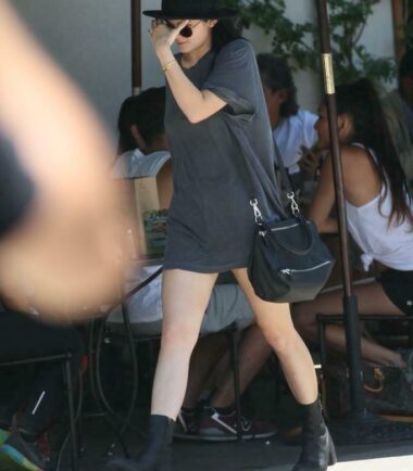 Womens-Short-Sleeve-Plain-Baggy-Oversized-Top-Boyfriend-Tunic-Mini-T-Shirt-Dress Womens Short Sleeve Plain Baggy Oversized Top Boyfriend Tunic Mini T Shirt Dress