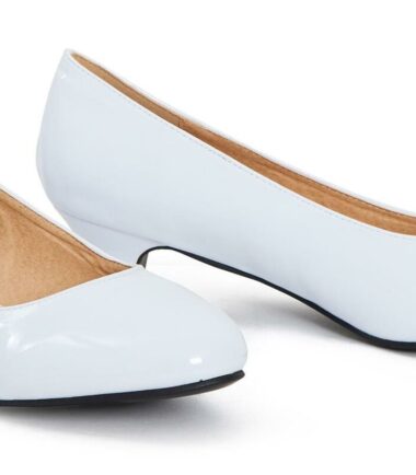Shelikes Women Unisex Low Kitten Heel Plus size Work Shoes UK 9 - 12